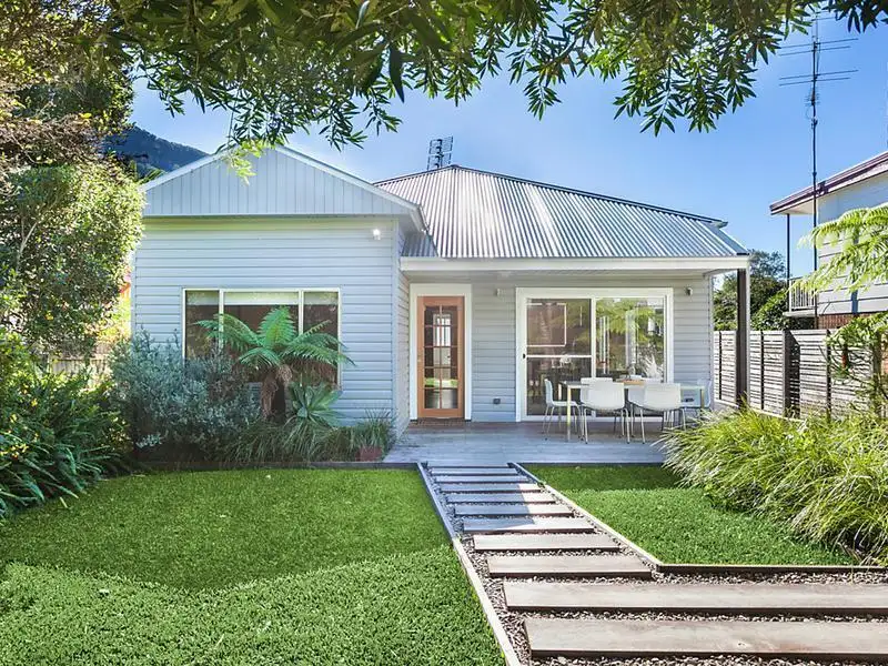 Main view of Homely house listing, 33 Oceana Parade, Austinmer NSW 2515
