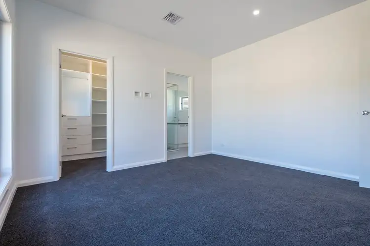 Seventh view of Homely house listing, 4 Lushington Rise, Mckenzie Hill VIC 3451