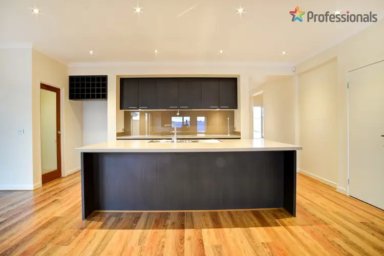 Fifth view of Homely house listing, 31 Carmine Circuit, Burnside VIC 3023