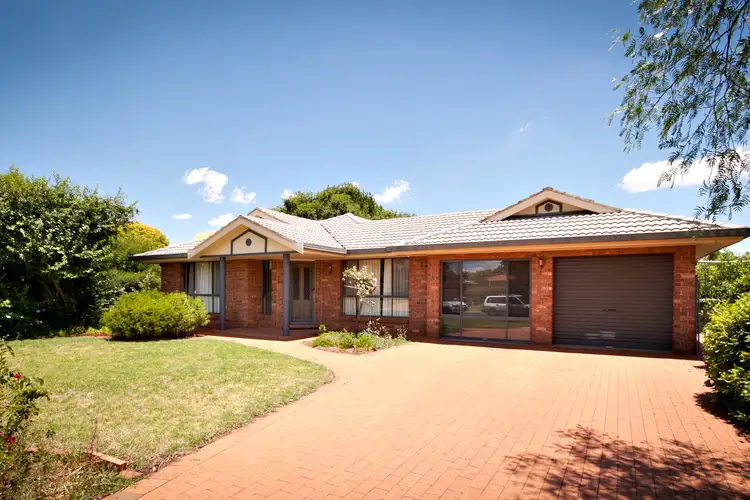 6 Gwydir Court, Dubbo NSW 2830