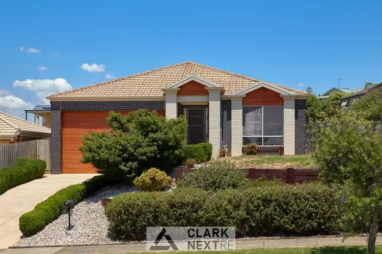 30 Walker Drive, Drouin VIC 3818