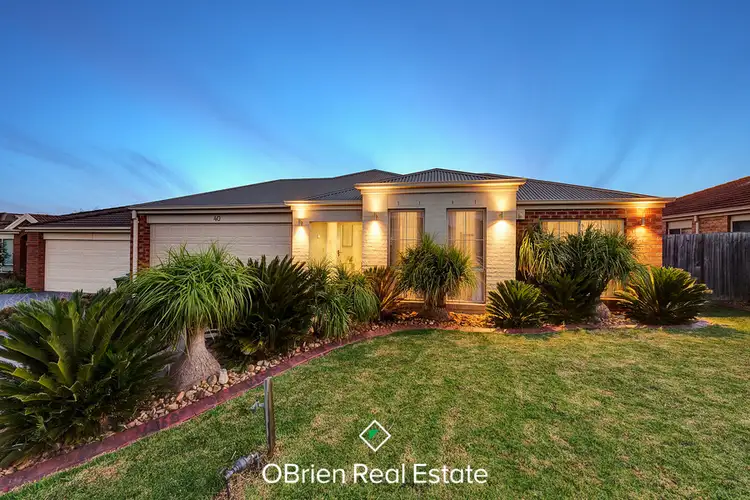 40 Pevensey Drive, Narre Warren South VIC 3805