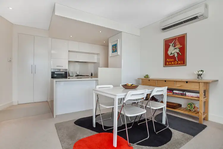 209/18 Woodlands Avenue, Breakfast Point NSW 2137