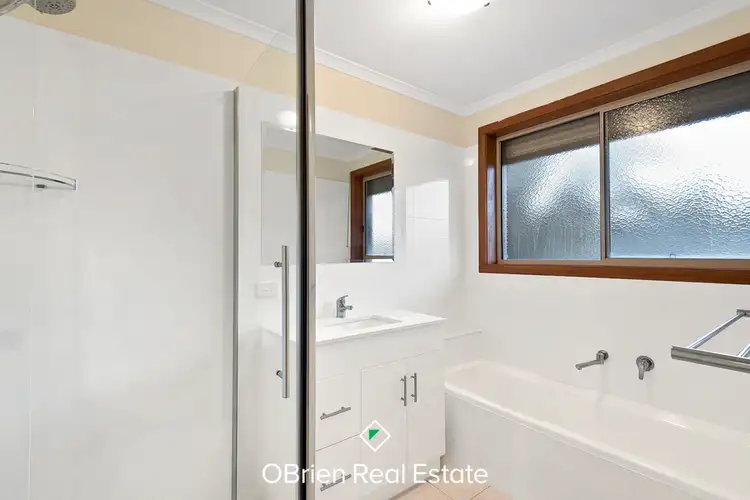 Sixth view of Homely house listing, 6 Sam Close, Endeavour Hills VIC 3802