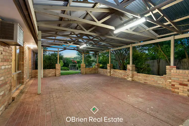 Sixth view of Homely house listing, 8 Skipton Place, Endeavour Hills VIC 3802
