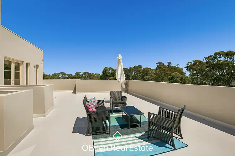 4 Whiting Court, Skye VIC 3977