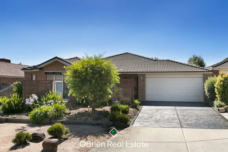 6 Jessica Place, Carrum Downs VIC 3201
