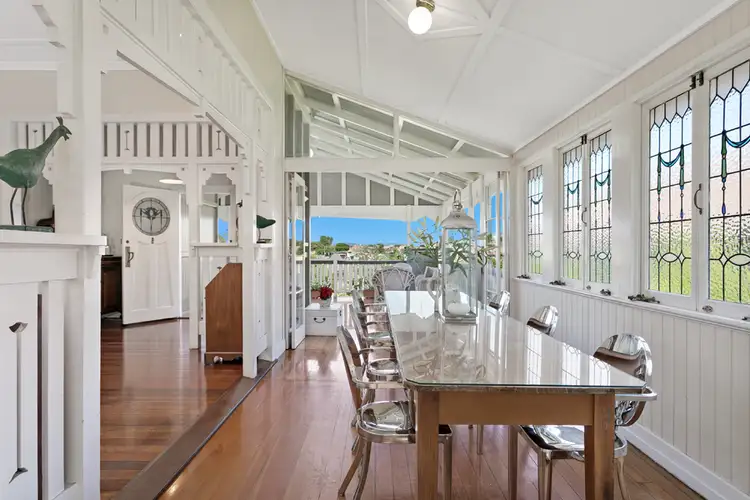 37 Wellington Street, Clayfield QLD 4011