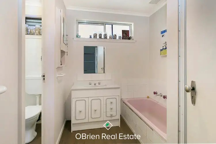 Sixth view of Homely house listing, 35 Silver Avenue, Frankston North VIC 3200