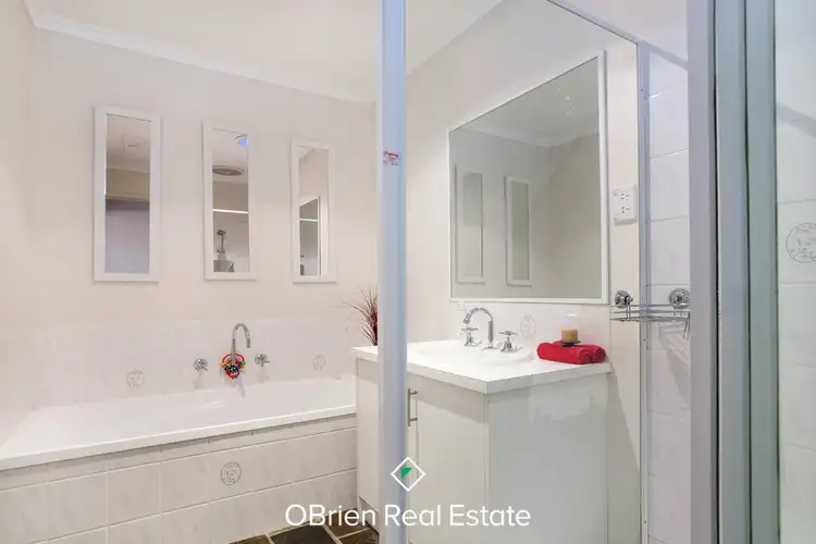 Fifth view of Homely house listing, 21 Springvalley Way, Narre Warren South VIC 3805