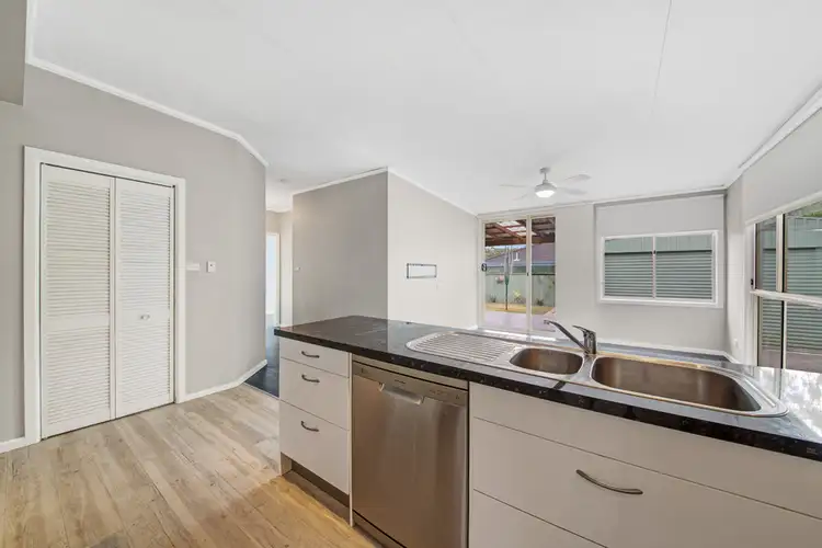 Sixth view of Homely house listing, 7 Cambridge Circle, Ourimbah NSW 2258