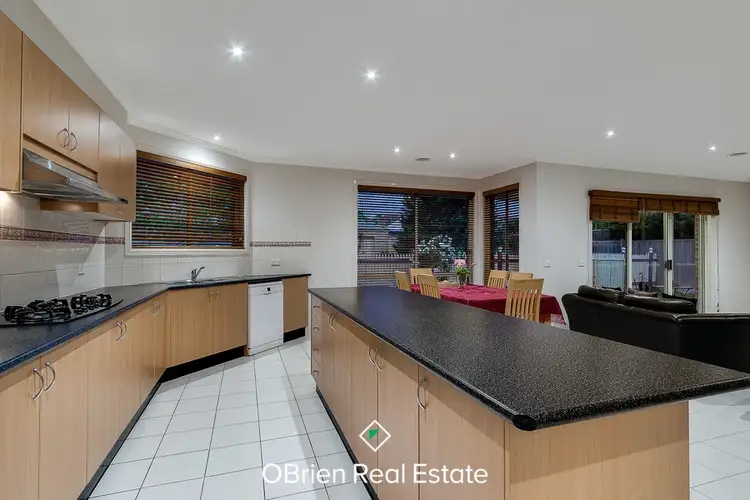 Fifth view of Homely house listing, 7 Heritage Drive, Narre Warren South VIC 3805