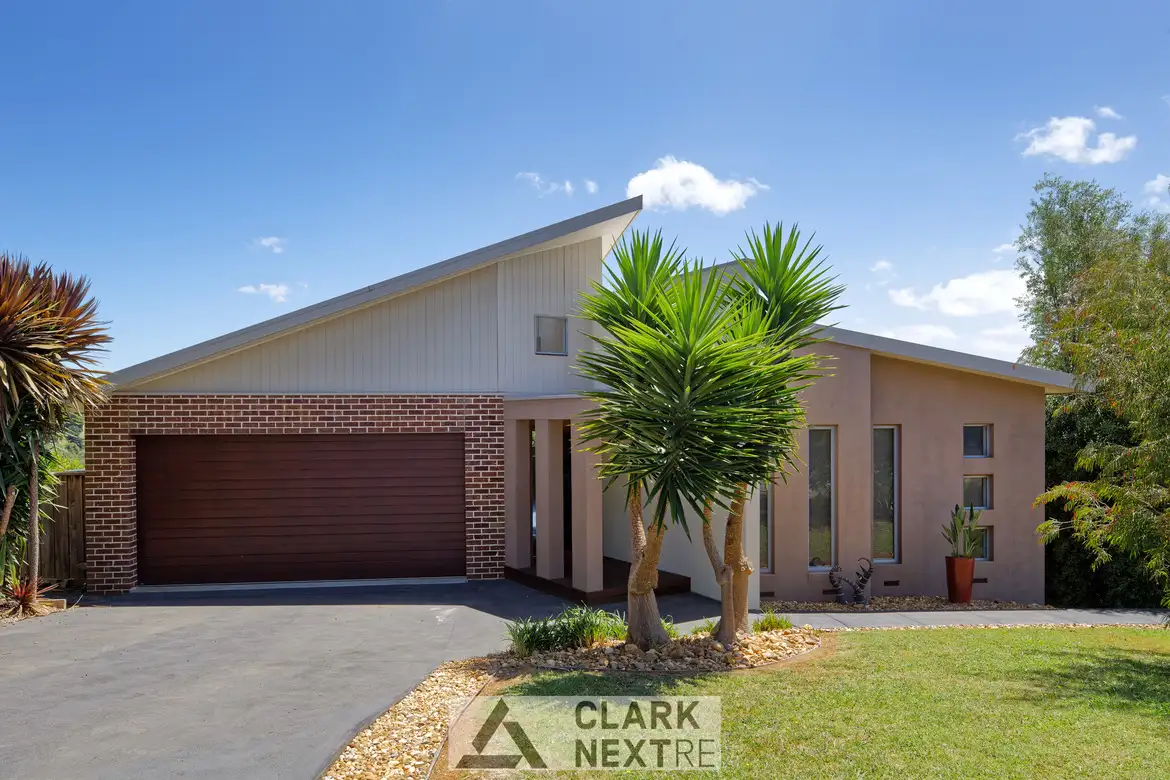 Main view of Homely house listing, 31 Willow Crescent, Warragul VIC 3820