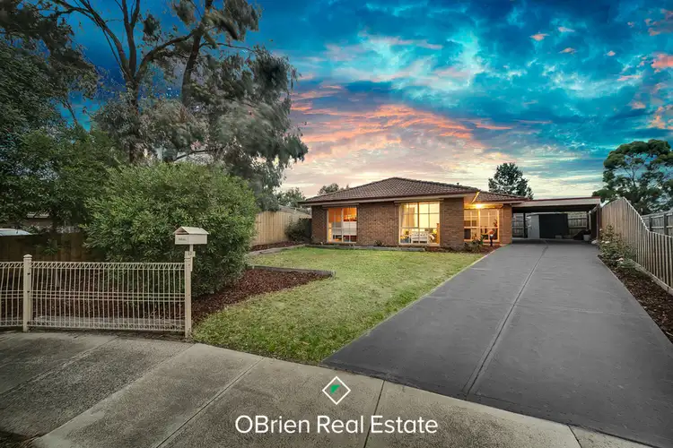 11 Ashton Place, Pakenham VIC 3810