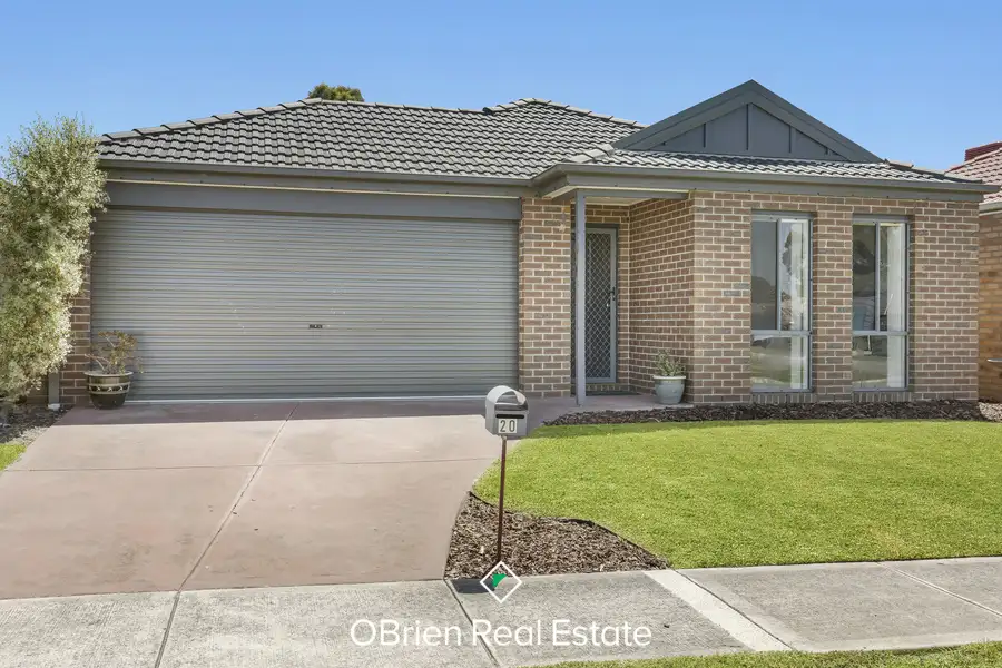 Main view of Homely house listing, 20 Jacaranda Drive, Carrum Downs VIC 3201