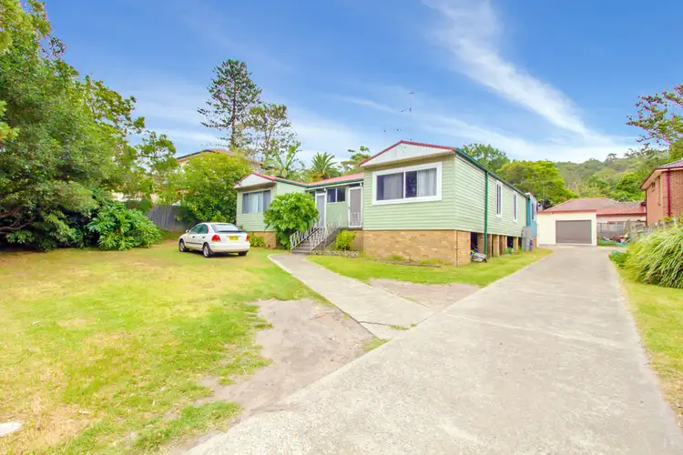 Second view of Homely house listing, 6 Foamcrest Avenue, Newport NSW 2106