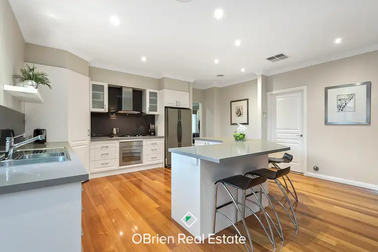Third view of Homely house listing, 10 Temple Wood Court, Berwick VIC 3806