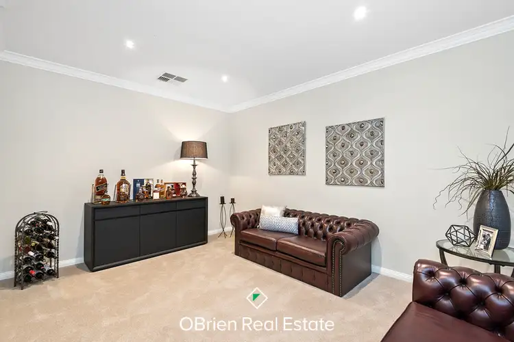 Fourth view of Homely house listing, 10 Temple Wood Court, Berwick VIC 3806