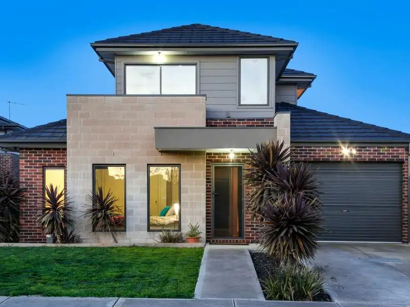 Main view of Homely townhouse listing, 7/28 Buckingham Street, Sydenham VIC 3037