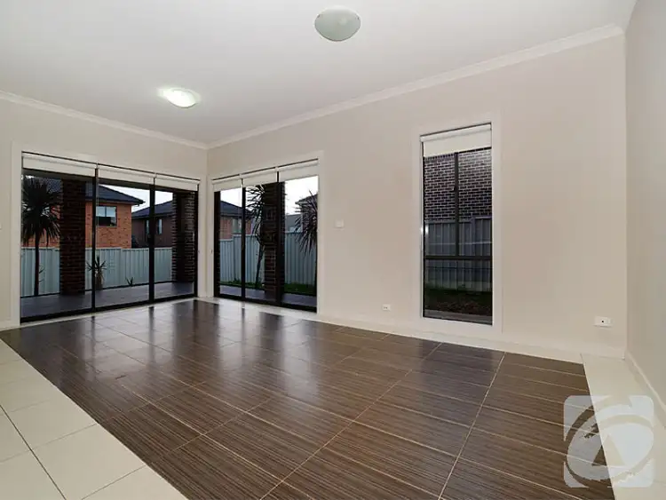 Fifth view of Homely house listing, 8 Kosciuszko Place, Caroline Springs VIC 3023