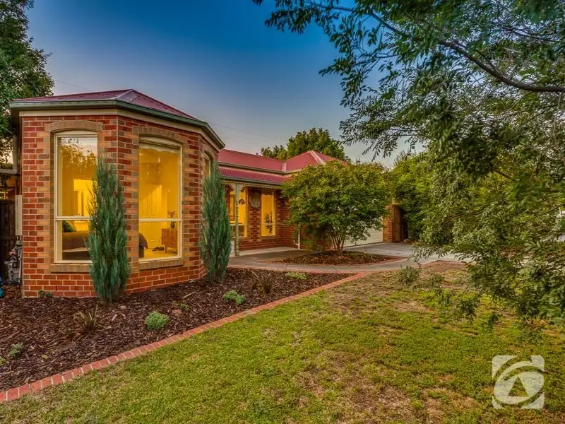 Main view of Homely house listing, 6 Lancelot Court, Hillside VIC 3037