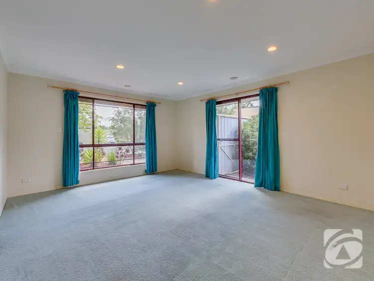 Sixth view of Homely house listing, 44 Kenswick Drive, Hillside VIC 3037