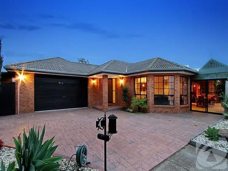 4 Ridge Lane, Hillside VIC 3037