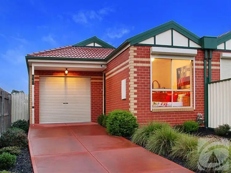 4 Marylou Court, Delahey VIC 3037