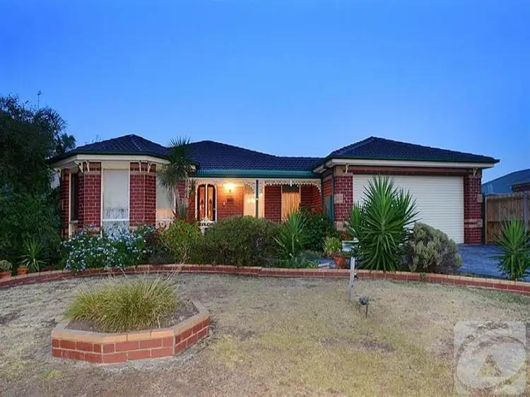 10 Erin Street, Hillside VIC 3037