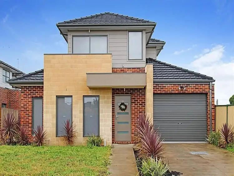 7/28 Buckingham Street, Sydenham VIC 3037