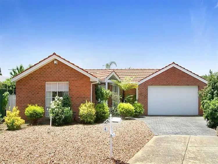 4 Ketwick Court, Sydenham VIC 3037