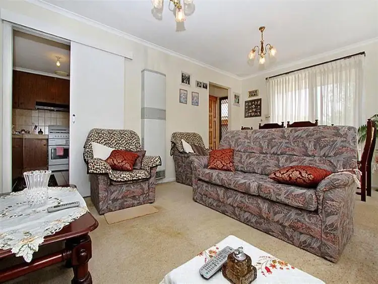 Second view of Homely house listing, 34 Concord Circuit, Albanvale VIC 3021