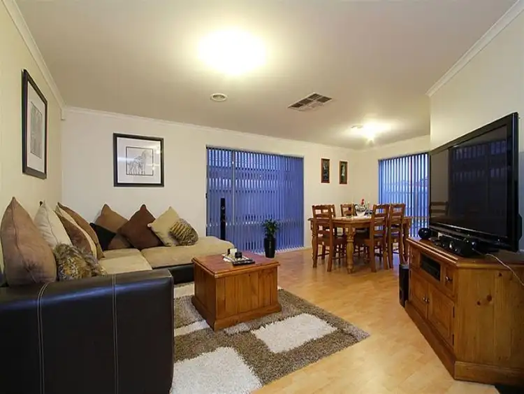 Fifth view of Homely house listing, 21 Brindalee Way, Hillside VIC 3037