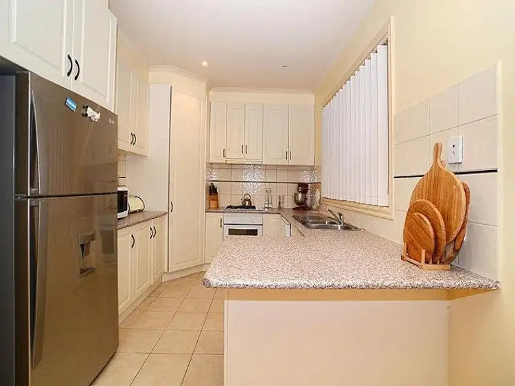 Seventh view of Homely unit listing, 2/5 Jade Way, Hillside VIC 3037