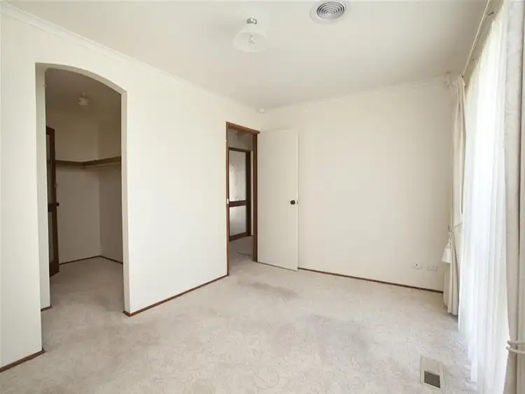 Sixth view of Homely house listing, 33 Angourie Crescent, Taylors Lakes VIC 3038