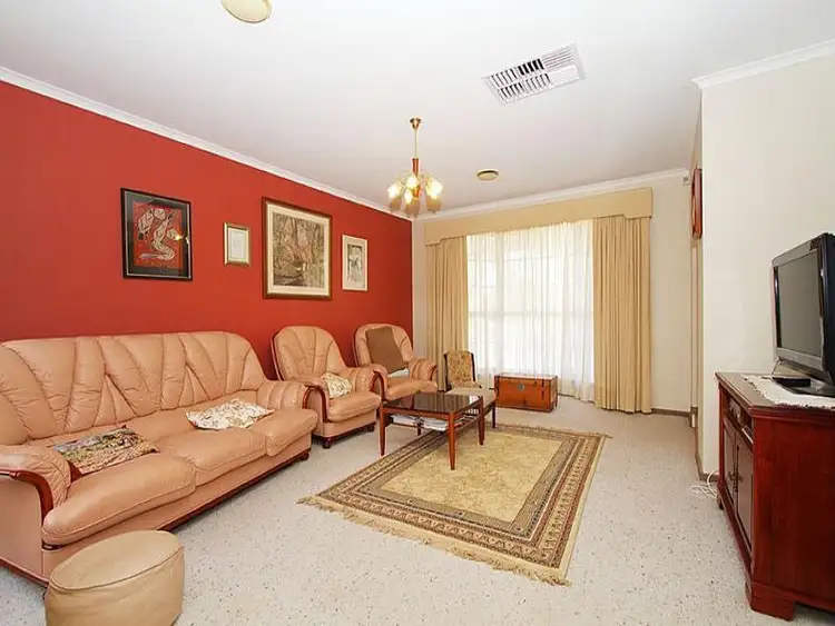 Fifth view of Homely house listing, 1 Barrine Way, Taylors Lakes VIC 3038