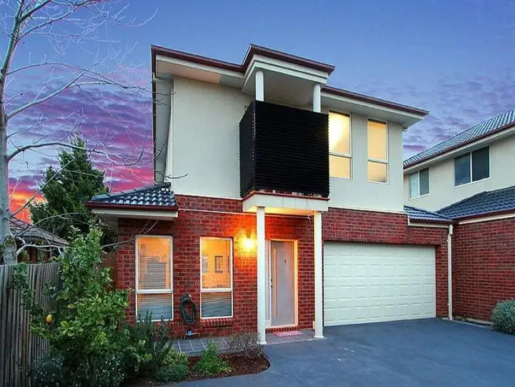4/1A Thorogood Court, Taylors Lakes VIC 3038