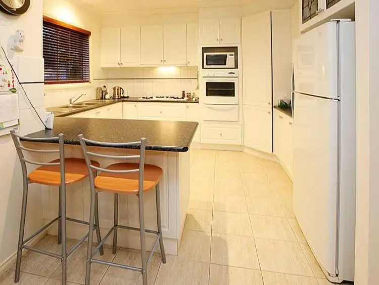 Seventh view of Homely house listing, 4 Renae Way, Sydenham VIC 3037