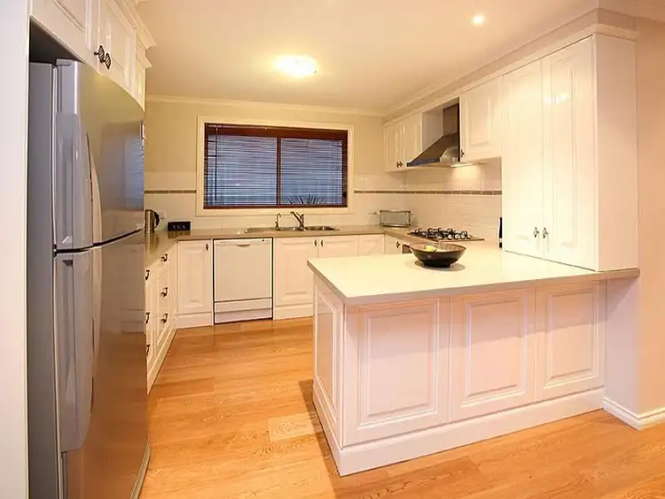 Second view of Homely house listing, 31 Wakelin Crescent, Taylors Lakes VIC 3038