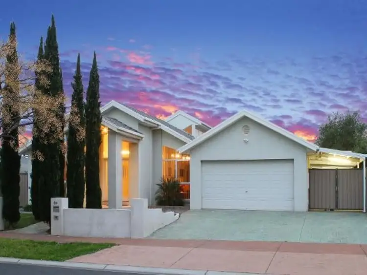 64 Chisholm Drive, Caroline Springs VIC 3023