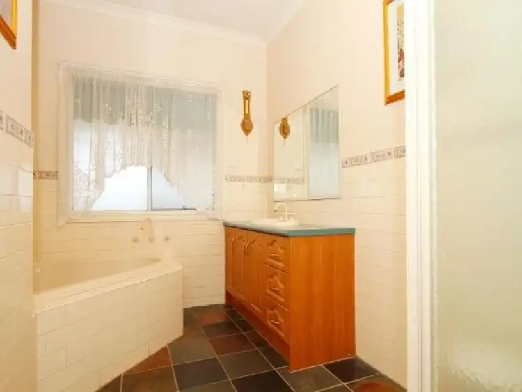 Seventh view of Homely house listing, 125 Pecks Road, Sydenham VIC 3037