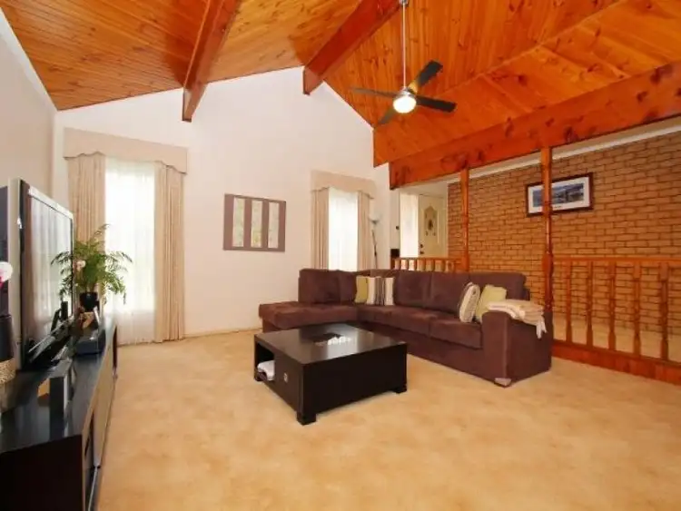 Fifth view of Homely house listing, 3 Burrowye Crescent, Taylors Lakes VIC 3038