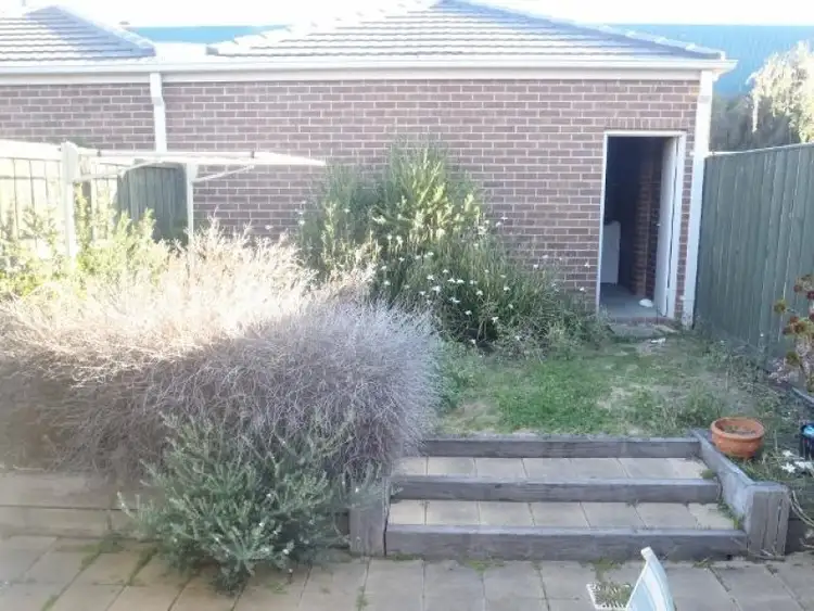 Fifth view of Homely townhouse listing, 13B Wentworth Drive, Taylors Lakes VIC 3038