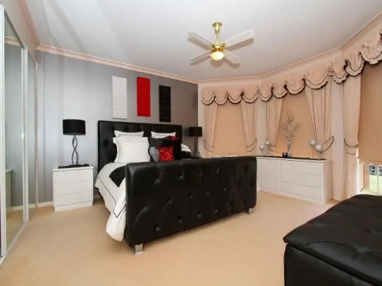 Sixth view of Homely house listing, 2 Lyell Place, Taylors Lakes VIC 3038