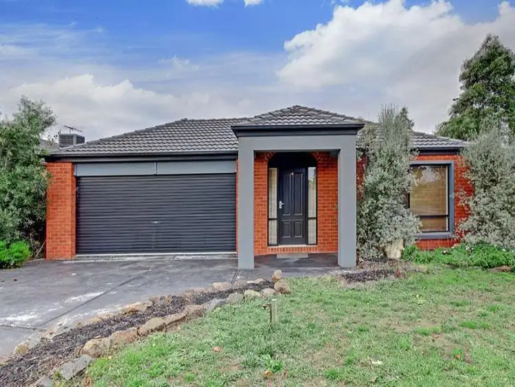 3 Highlander Court, Taylors Hill VIC 3037