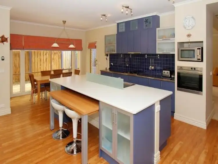 Second view of Homely house listing, 5 Namatjira Court, Taylors Lakes VIC 3038