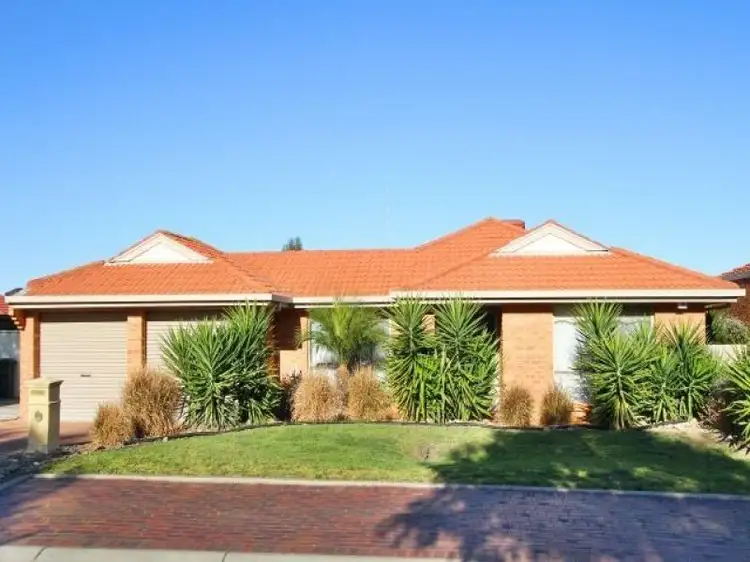 20 Ingoldsby Court, Delahey VIC 3037