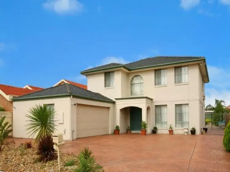 Main view of Homely house listing, 5 Karu Court, Keilor Downs VIC 3038