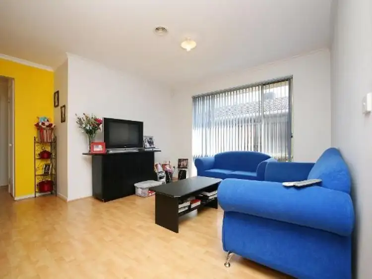 Seventh view of Homely house listing, 21 Brindalee Way, Hillside VIC 3037