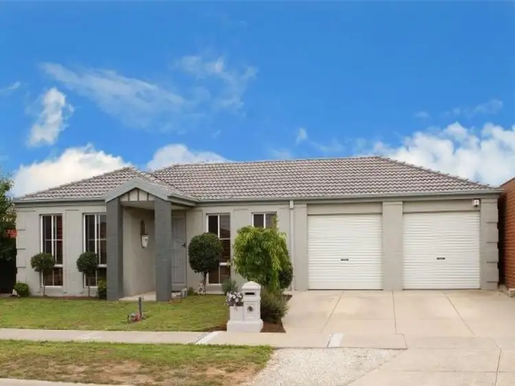 70 Allenby Road, Hillside VIC 3037